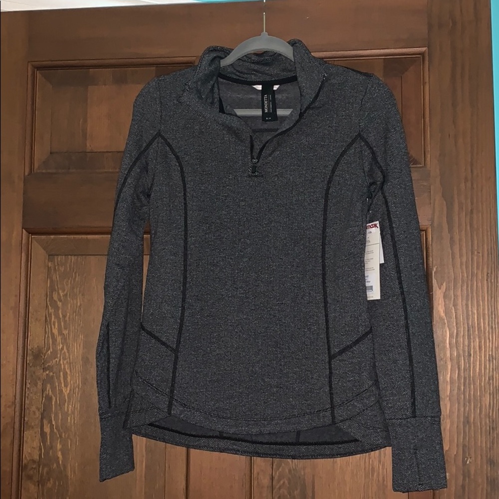 BRAND NEW fleece pullover